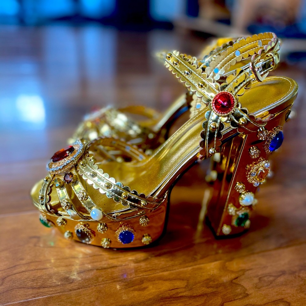 Souk & Sepia Asmara size 10